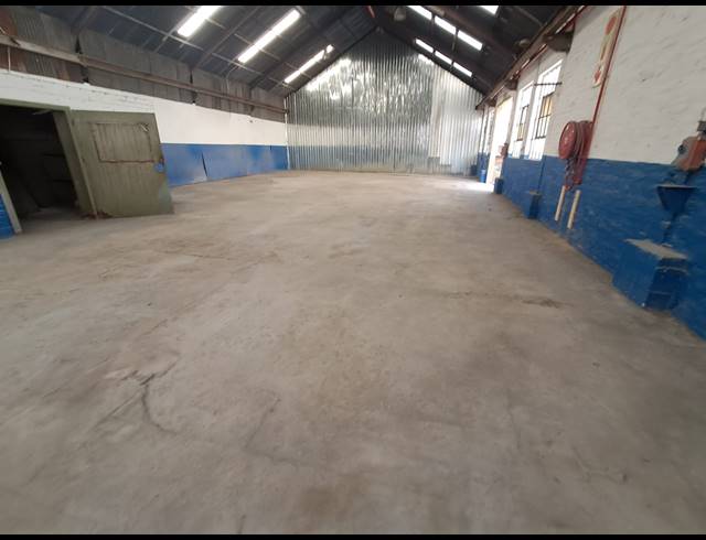 M² WORKSHOP TO LET IN NOLDICK